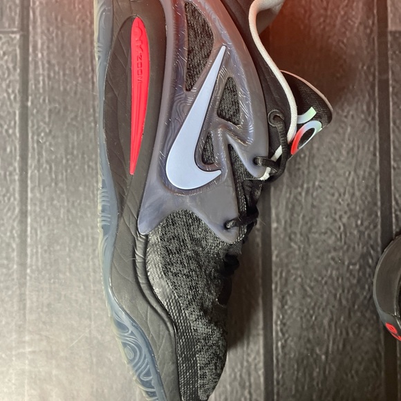 Nike KD 15 Maryland Roots Black Royal Tint Blue Crimson Red DC1975-004 USMens 14 - Picture 7 of 16